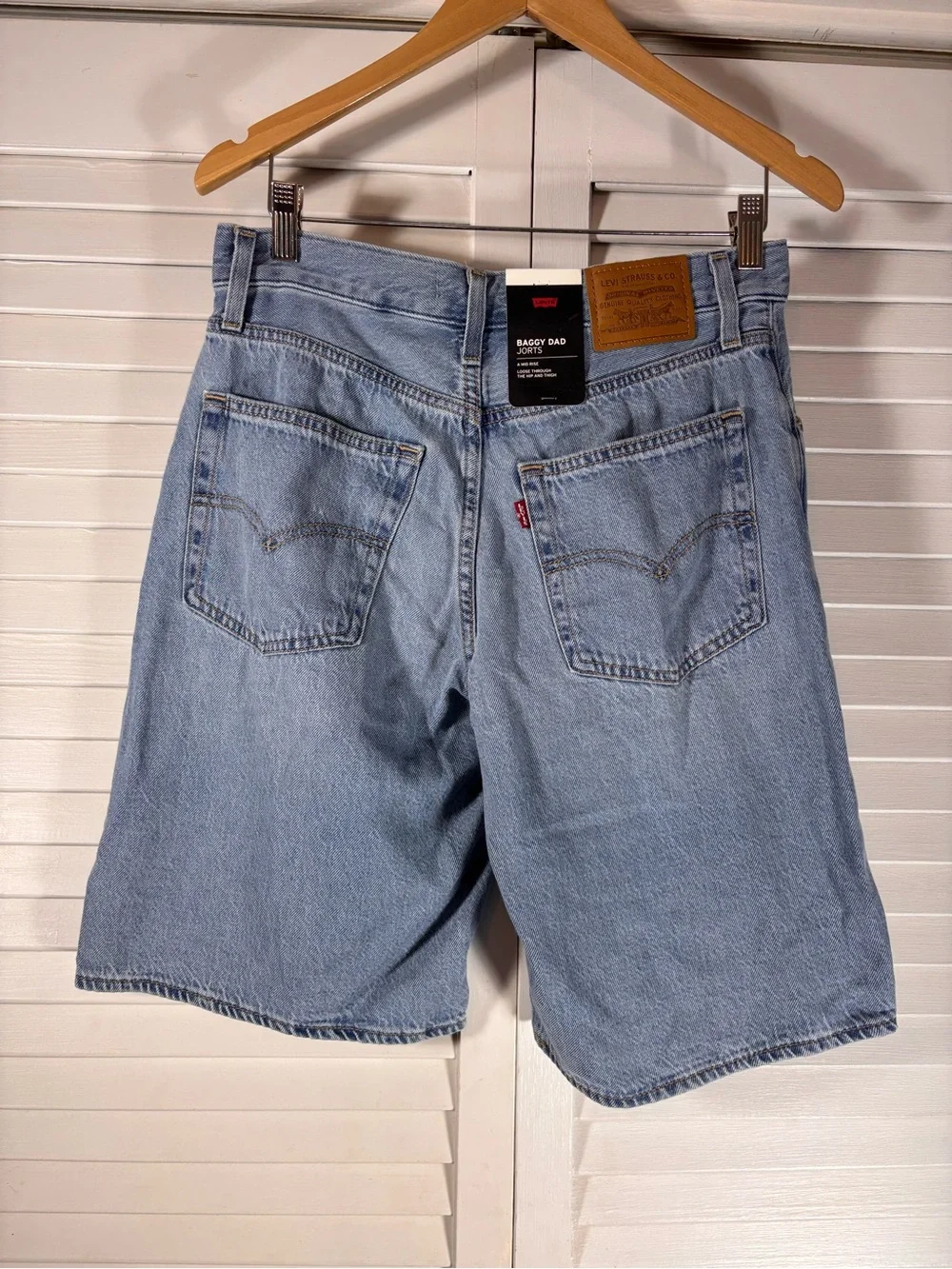 Levi’s Baggy Dad Jort We Did It Light Wash Denim Shorts Size 27 Revolve New